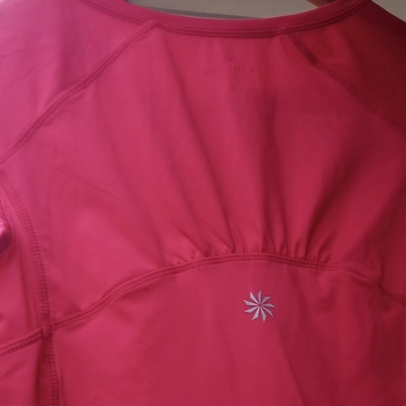 Athleta Intrepid UPF 50+ top in red Sm - Picture 5 of 11